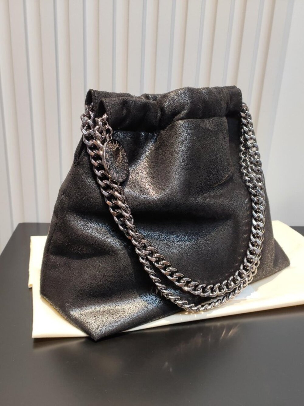 Stella McCartney Falabella Drawstring Tote Bag - Picture 3 of 12